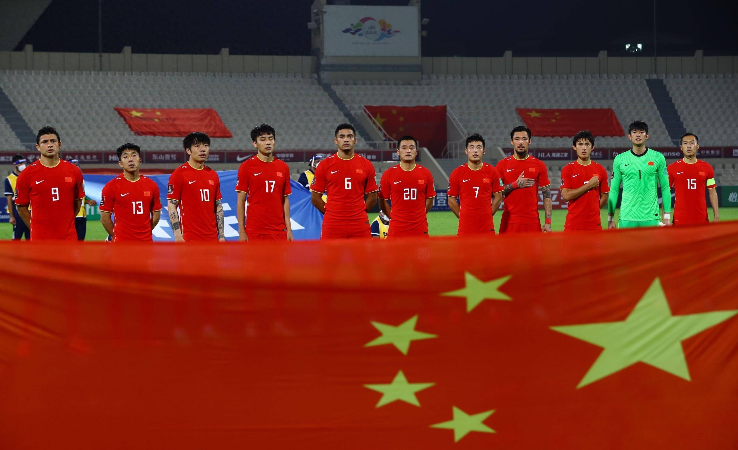 关于上海上港在亚冠联赛中取得关键胜利,晋级下一轮的信息 关于上海上港在亚冠联赛中取得关键胜利,晋级下一轮的信息