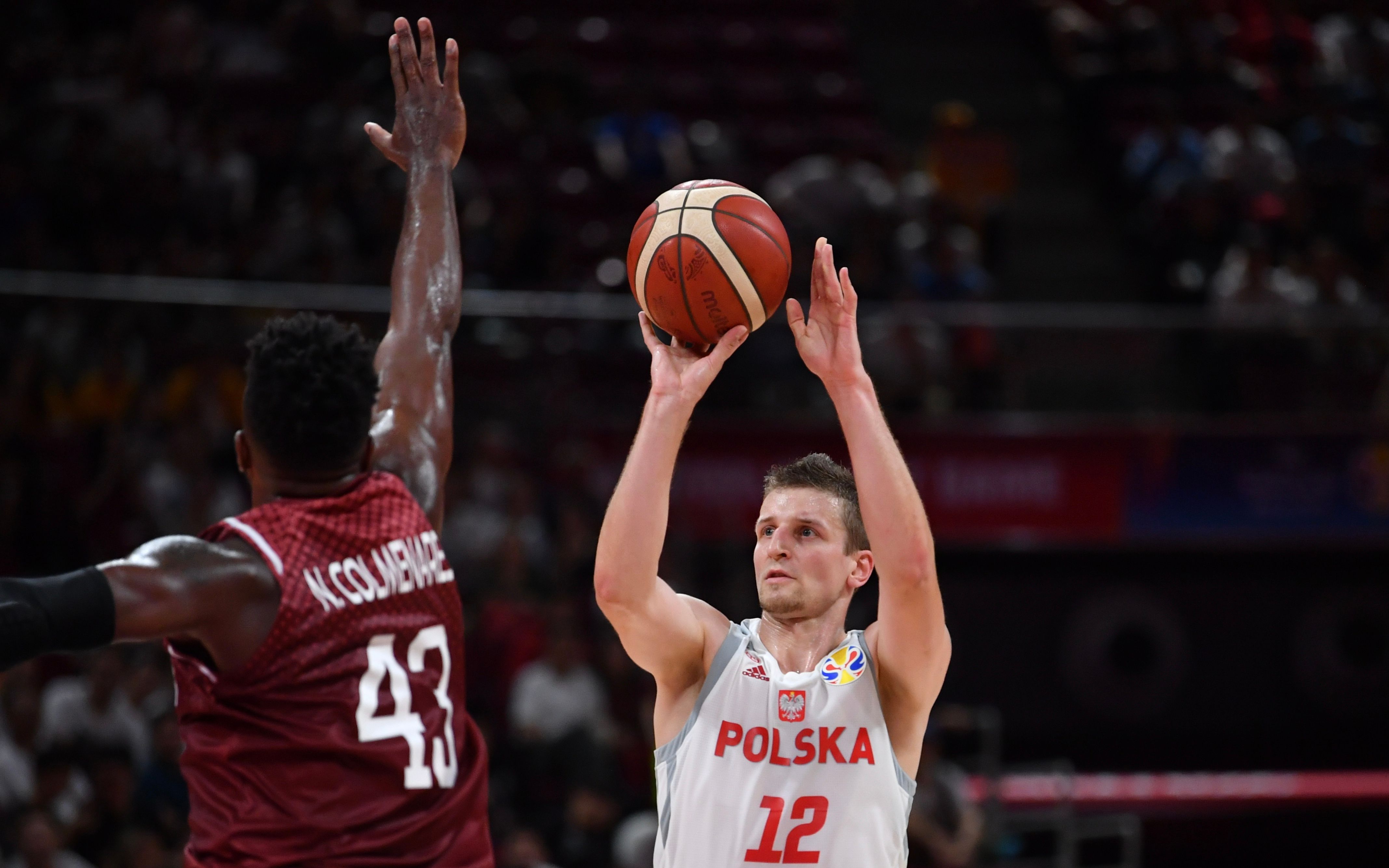 波兰篮球明星签约国内顶尖球队,助力夺冠的简单介绍 波兰篮球明星签约国内顶尖球队,助力夺冠的简单介绍