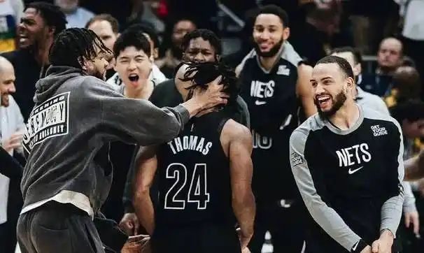 包含76人飞跃!恩比德双20送对手三连败的词条 包含76人飞跃!恩比德双20送对手三连败的词条