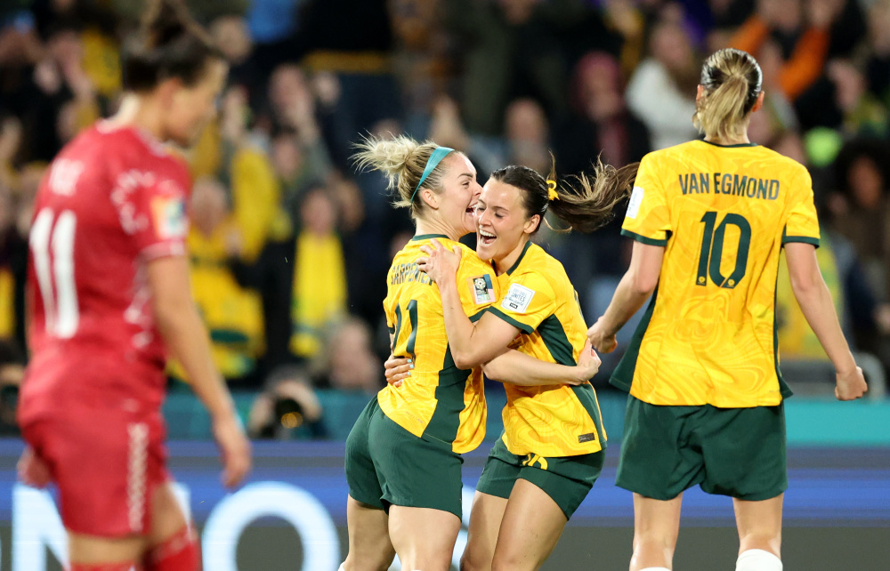 澳大利亚女足团队获得胜利,晋级决赛 澳大利亚女足团队获得胜利,晋级决赛