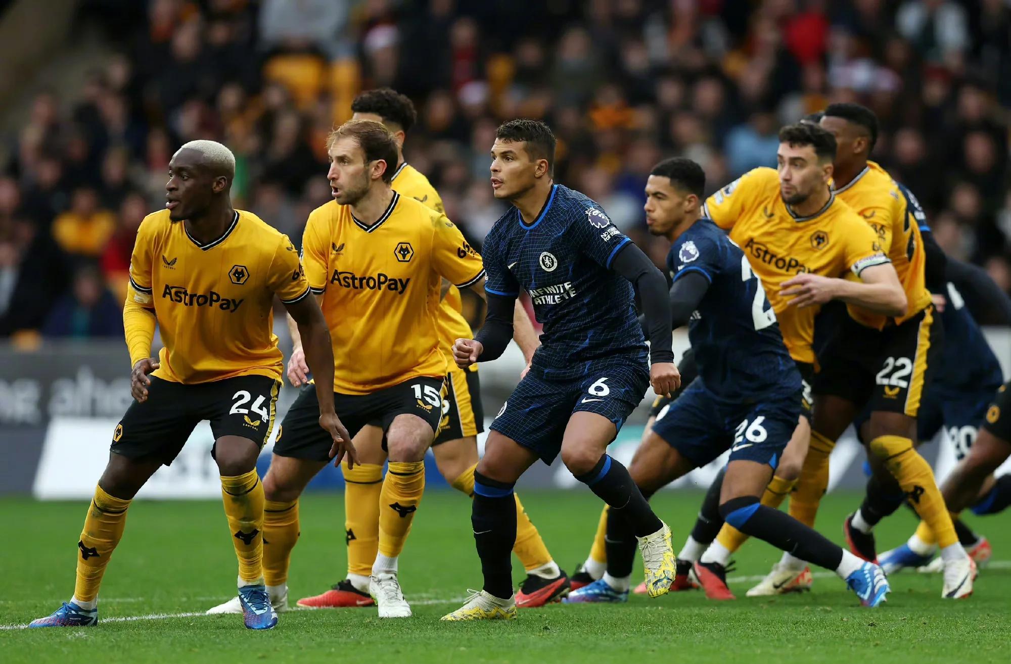 关于狼队不敌切尔西,客场失败遗憾的信息 关于狼队不敌切尔西,客场失败遗憾的信息