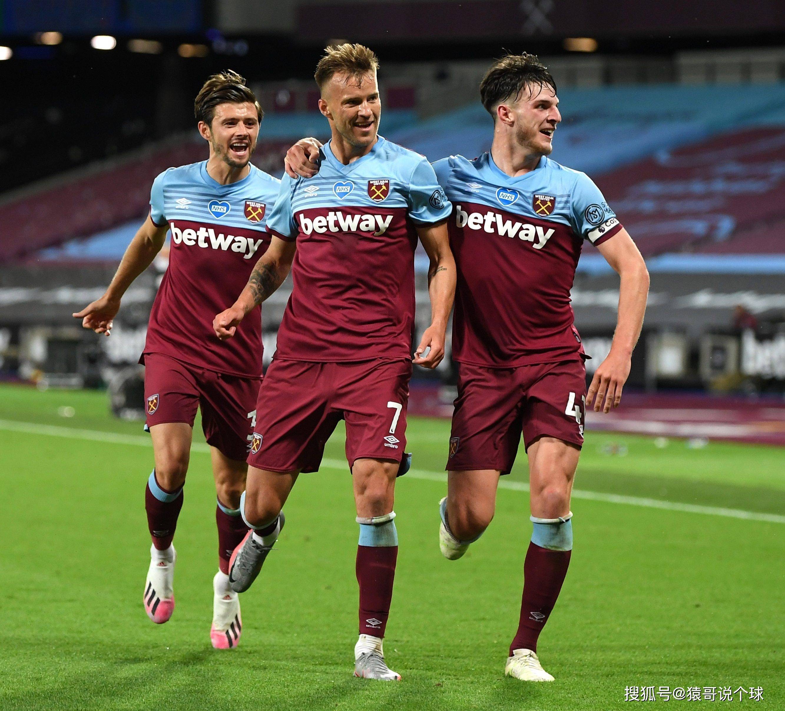 包含西汉姆联重回顶级,在欧冠小组赛中脱颖而出的词条 包含西汉姆联重回顶级,在欧冠小组赛中脱颖而出的词条