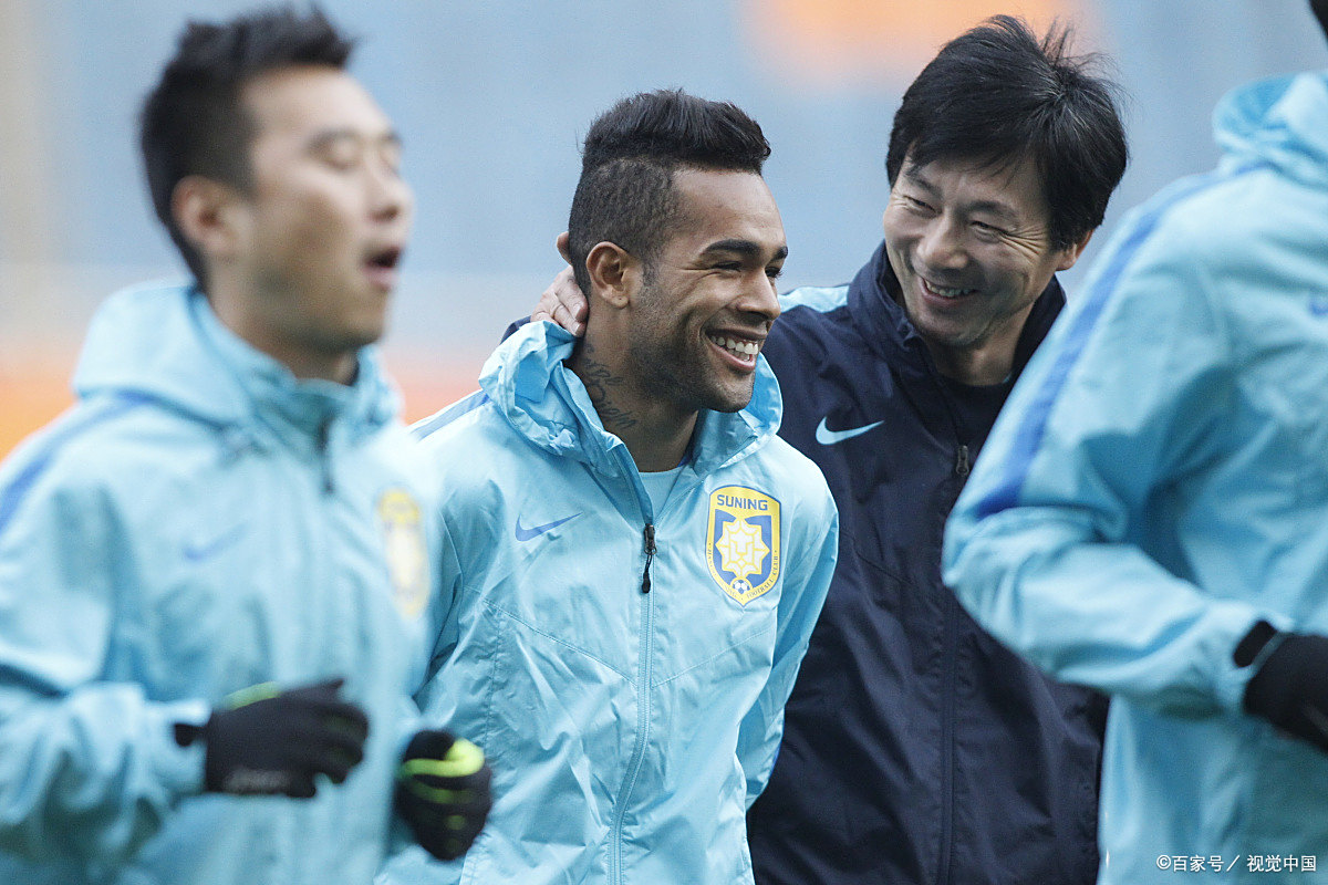 谢菲联主场战平,艰难逼平强敌 谢菲联主场战平,艰难逼平强敌