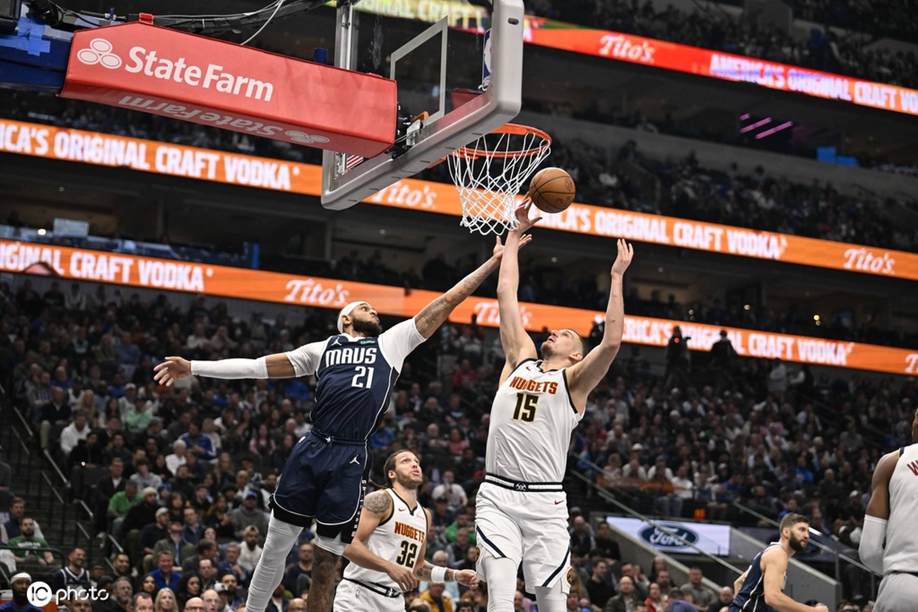 od体育直播-包含快船客场力克独行侠，取得四连胜的词条