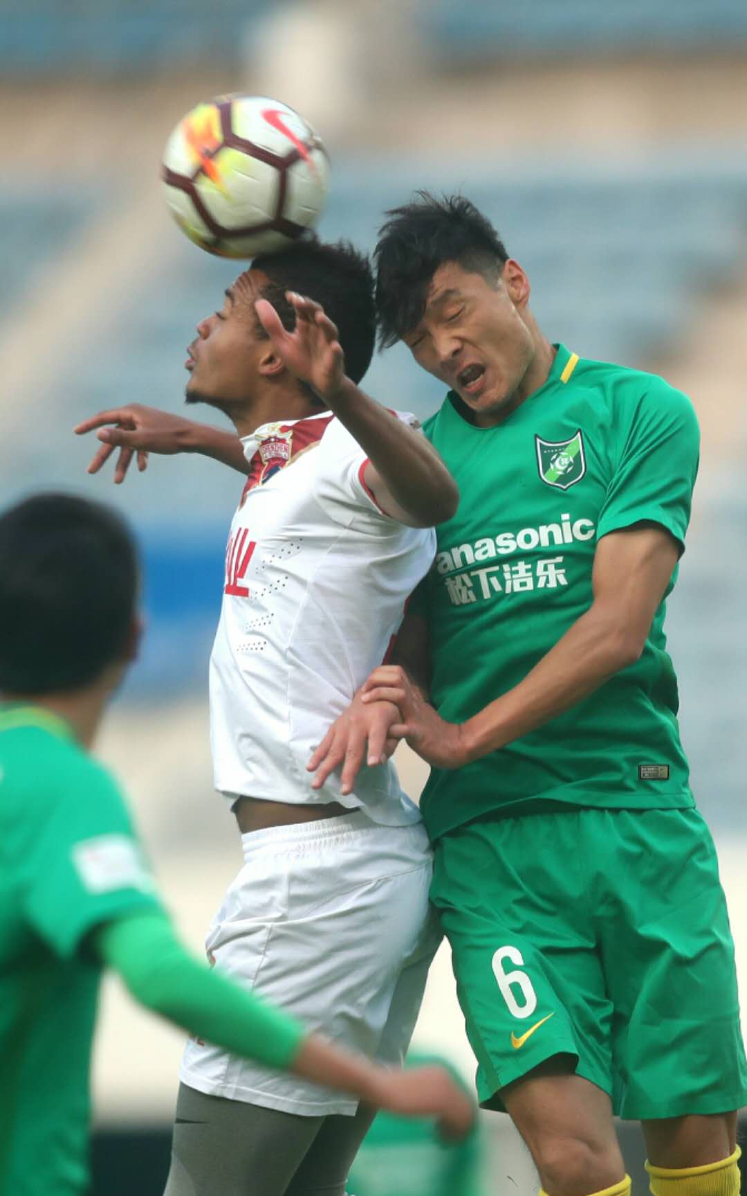 od体育视频-包含深圳佳兆业主场不敌浙江绿城，遭遇失利的词条